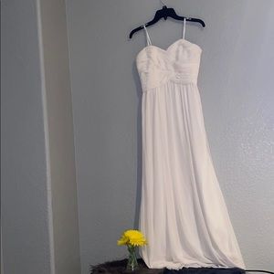 Simple wedding dress